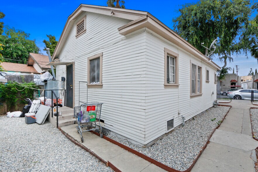 More Photos Of 7110-7112 Malabar St, Huntington Park Apartments For Sale