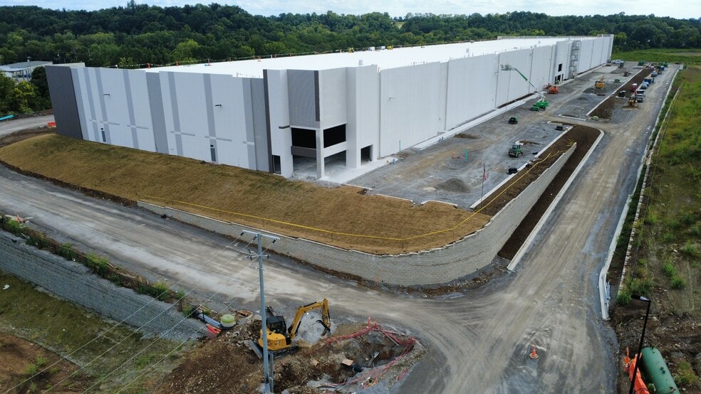 More Photos Of 3600 Central Pike, Hermitage Warehouse For Sale