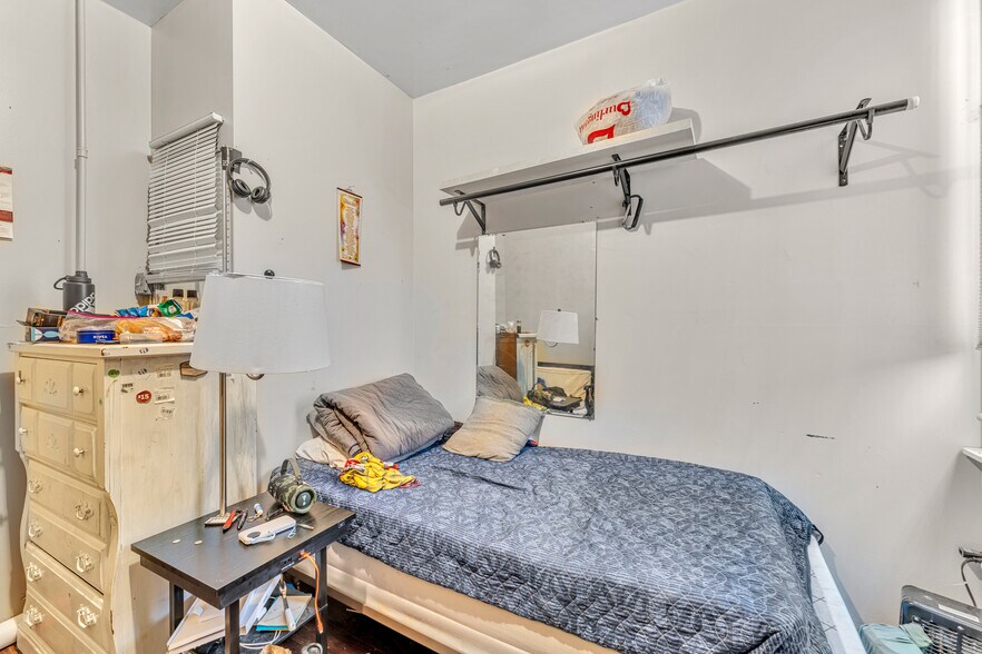 More Photos Of 3807 Pacific Ave, Wildwood Office Residential For Sale