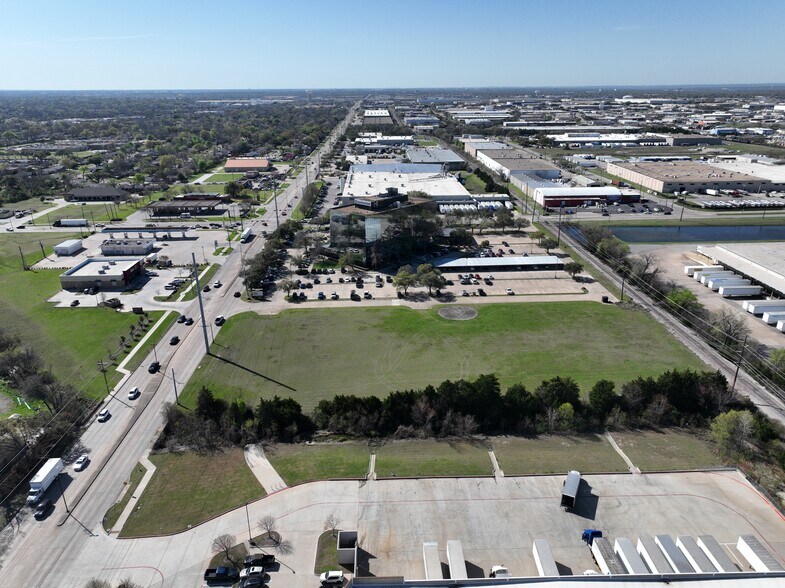 More Photos Of 1849 Shiloh rd, Garland Industrial For Lease