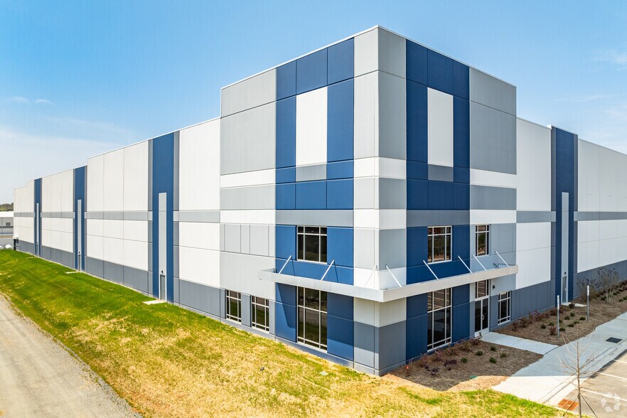 Primary Photo Of 2860 Stadium Dr, Kannapolis Distribution For Lease