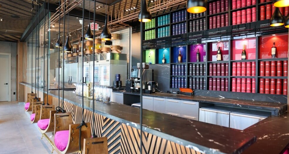 More Photos Of 2701 NW 2nd Ave, Miami Storefront For Sale