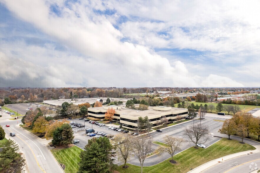More Photos Of 355 E Campus View Blvd, Columbus Office For Lease
