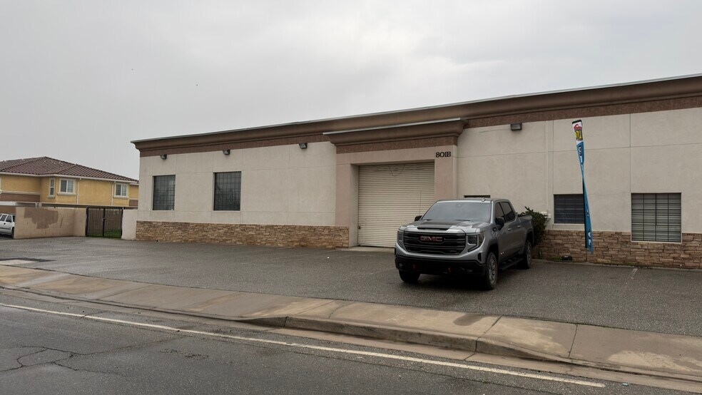 More Photos Of 801-803 Bear Mountain Blvd, Arvin Unknown For Lease