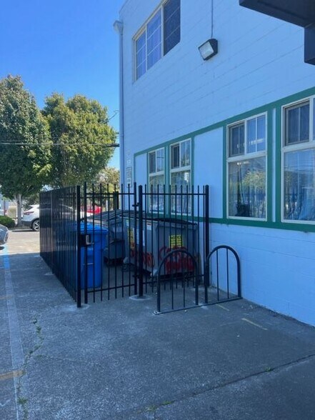 More Photos Of 920 Samoa Blvd, Arcata Storefront Retail Office For Lease