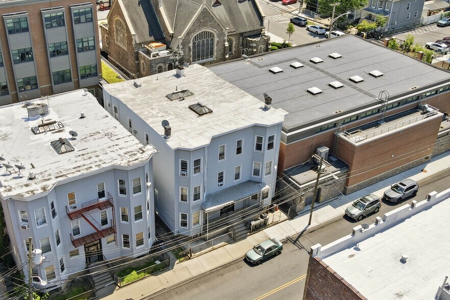 More Photos Of 12 Radford St, Yonkers Apartments For Sale