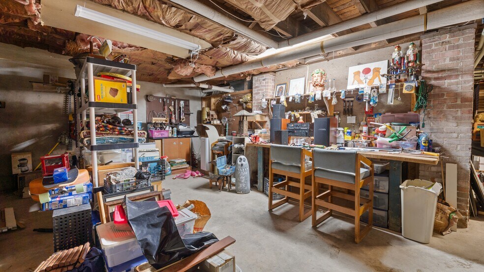 More Photos Of 465 Chapel St, Lee Apartments For Sale