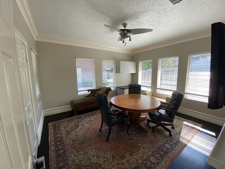 More Photos Of 1635 Richmond Ave, Houston Office Residential For Sale