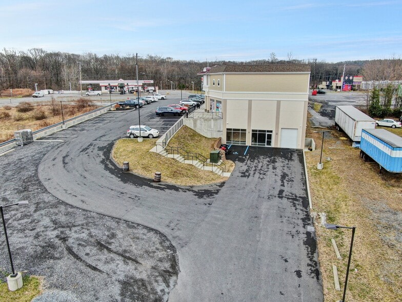 More Photos Of 3565 Route 9W, Highland General Retail For Lease