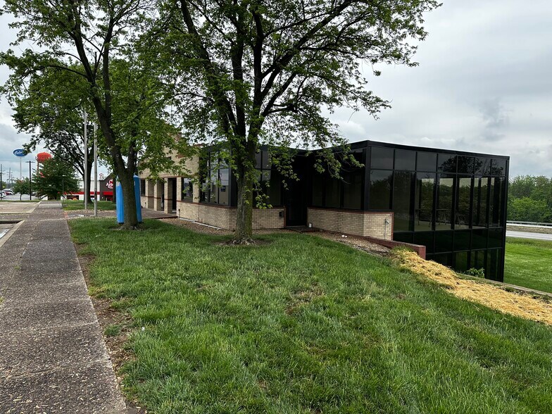 More Photos Of 1708 Prairie View Rd, Platte City Medical For Lease