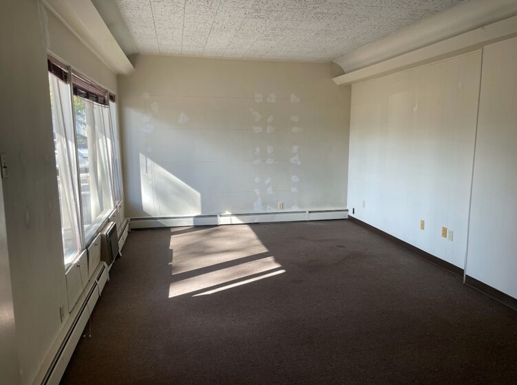 More Photos Of 3985 Race Rd, Cincinnati Office Residential For Lease