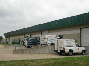 More Photos Of 1117 Valley Ridge Ct, Grain Valley Flex For Lease