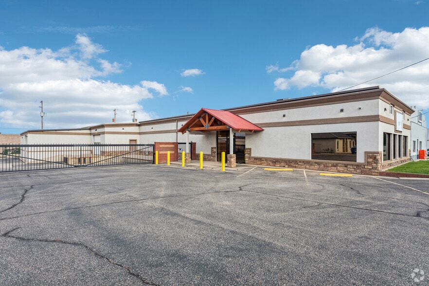 More Photos Of 477 N 100 W, Cedar City Warehouse For Lease