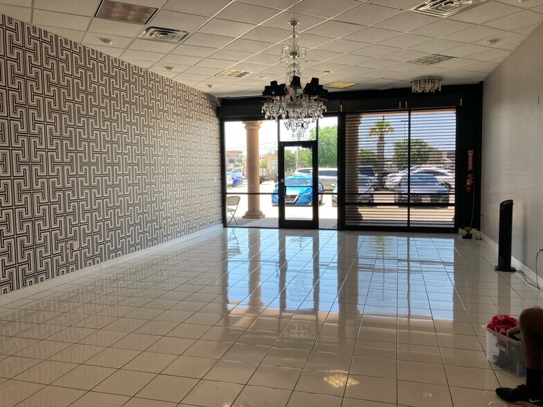 More Photos Of 11660 Westheimer Rd, Houston Unknown For Lease