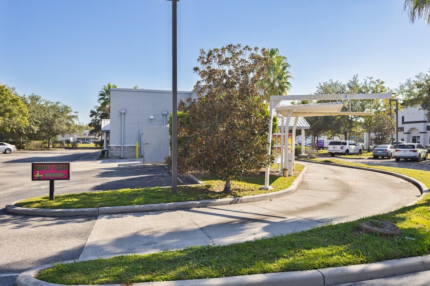 More Photos Of 8841 Commodity Cir, Orlando Fast Food For Sale
