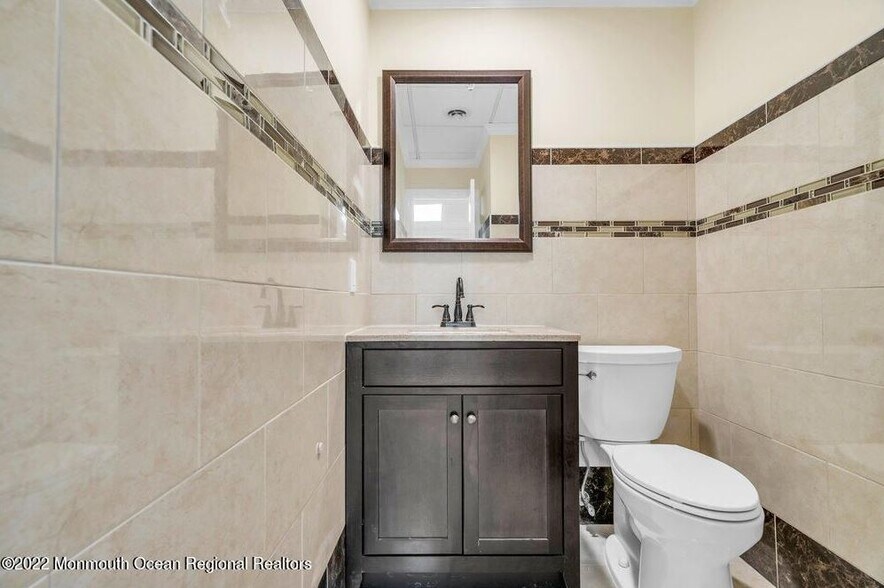 More Photos Of 445 Brick Blvd, Brick Medical For Lease