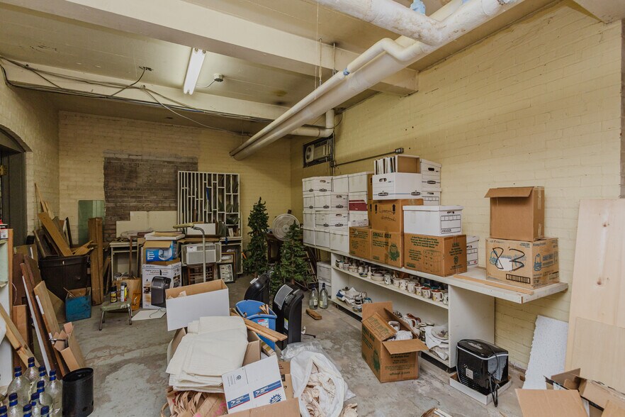 More Photos Of 920 Millington St, Winfield Storefront Retail Office For Sale