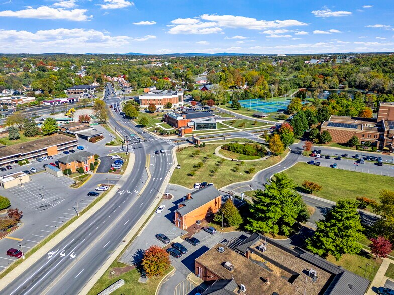 More Photos Of 650 Millwood Ave, Winchester Office For Lease