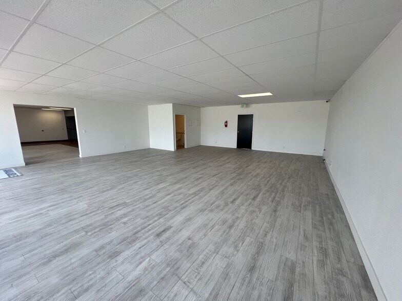 More Photos Of 1640 N El Camino Real, San Clemente Freestanding For Sale