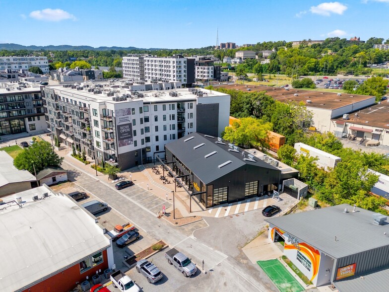 More Photos Of 722 Merritt Ave, Nashville General Retail For Lease