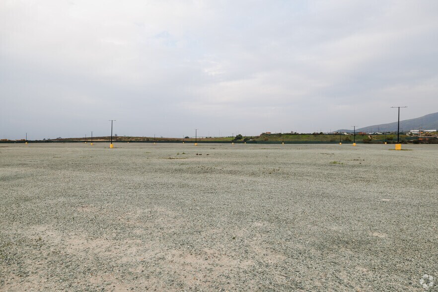 More Photos Of 9802 Lone Star Rd, San Diego Warehouse For Lease