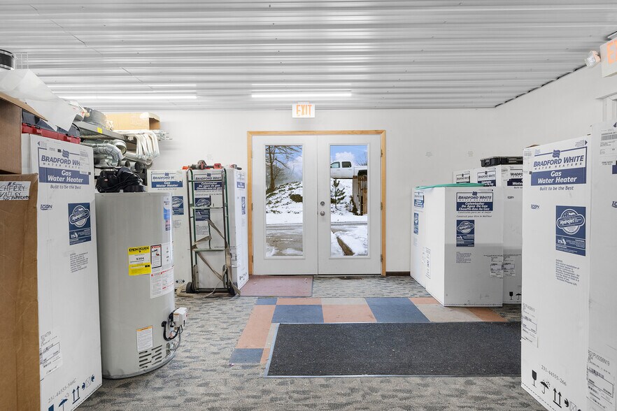 More Photos Of 491 Arlington Rd, Middleville Office For Sale