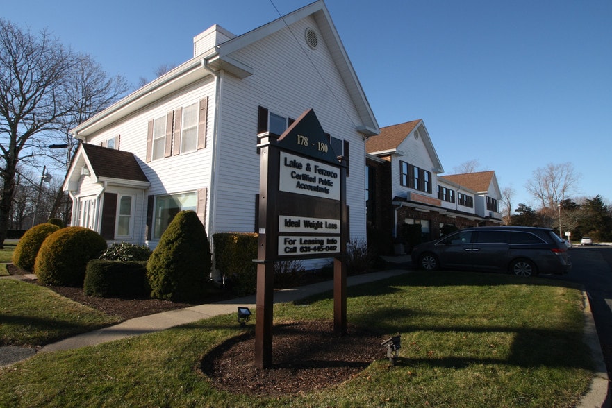 More Photos Of 178-180 Teaticket Hwy, East Falmouth Storefront Retail Office For Lease