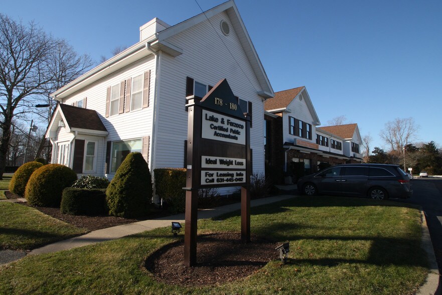 More Photos Of 178-180 Teaticket Hwy, East Falmouth Storefront Retail Office For Lease
