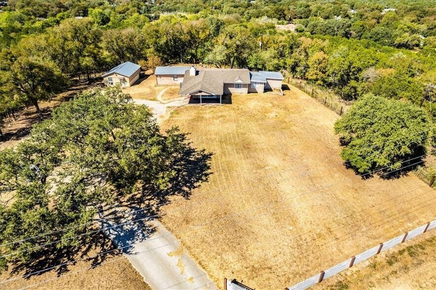 More Photos Of 1701 N Farm to Market 1626, Buda Light Distribution For Sale