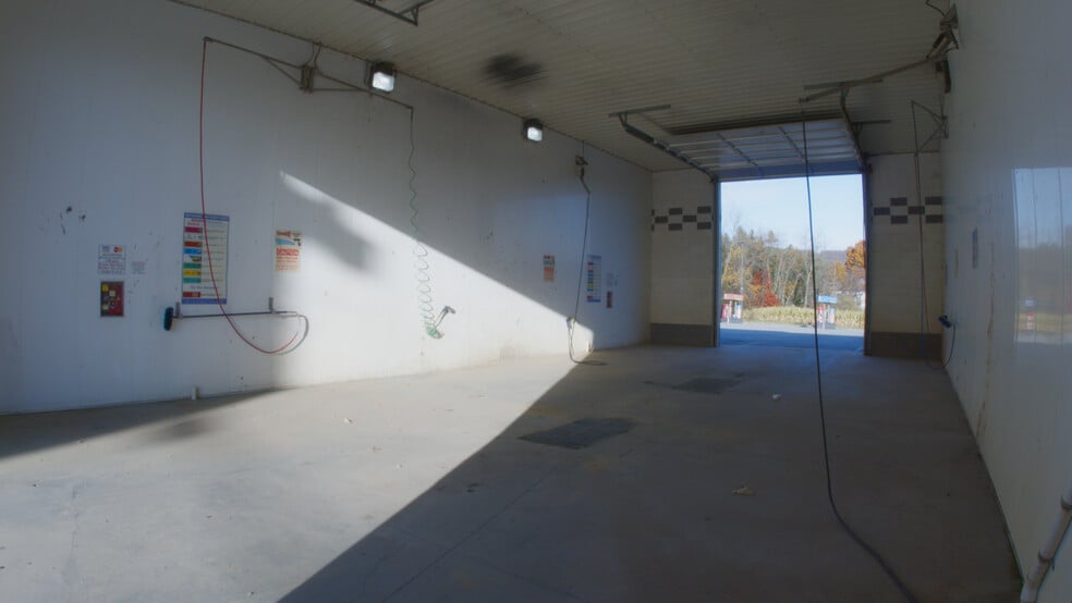 More Photos Of 1 Liberty Ln, Jonestown Auto Repair For Sale