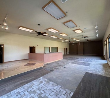 More Photos Of 1202-1208 E Bluff Rd, Whitewater Freestanding For Lease