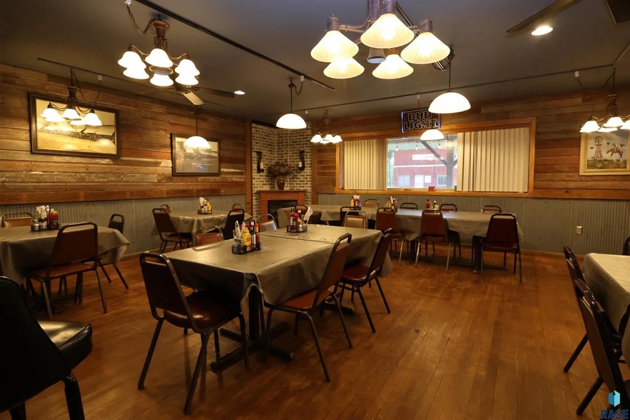 More Photos Of 120 Main St, Carthage Restaurant For Sale