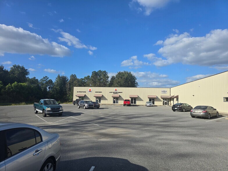 More Photos Of 301 Commerce Blvd, Midway Storefront Retail Office For Sale