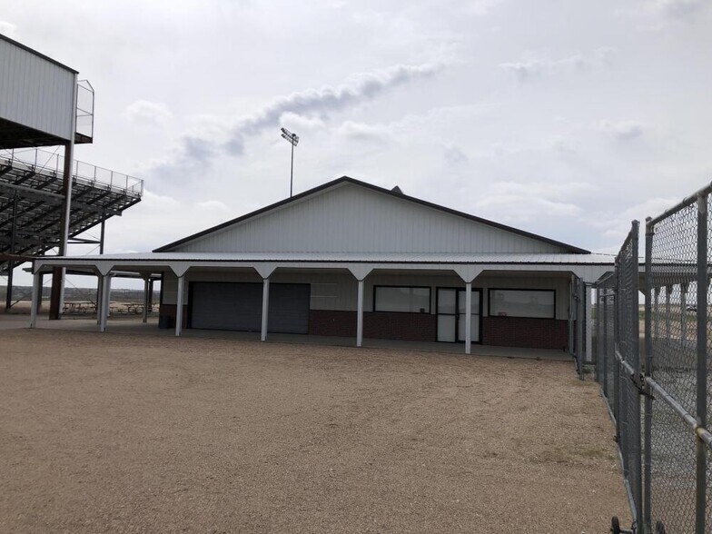 More Photos Of 1206 Road 4, Mc Cool Junction Racetrack For Sale