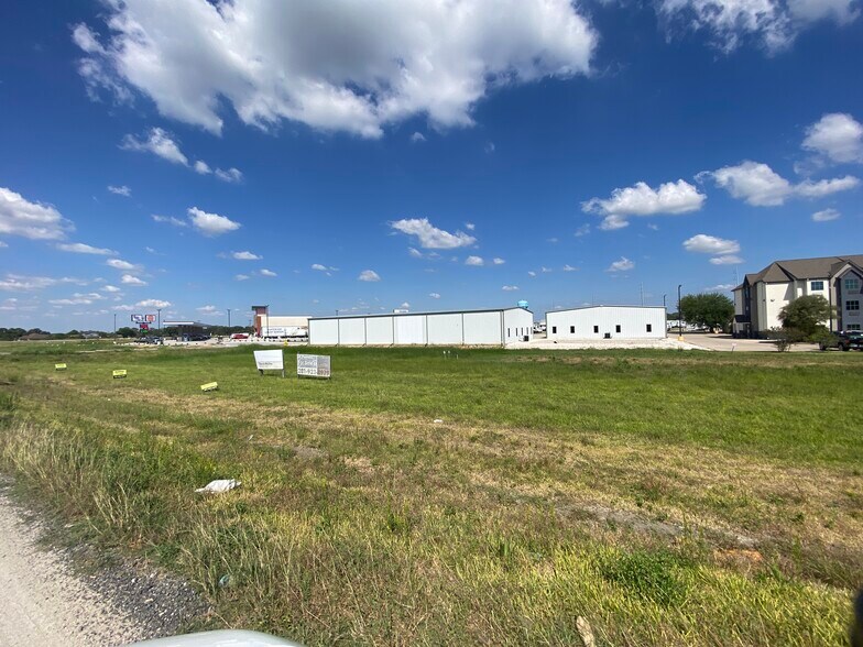 More Photos Of 2023 H O Mills hwy, Port Arthur Warehouse For Lease