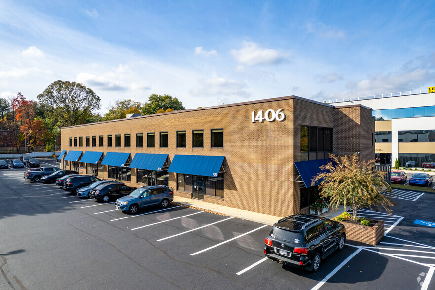 Primary Photo Of 1406 S Crain Hwy, Glen Burnie Office For Lease