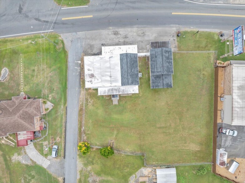 More Photos Of 6071 N Main St SE, Acworth Flex For Sale