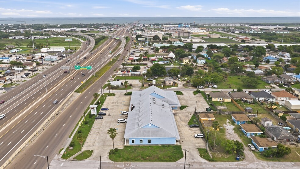 More Photos Of 9929 S Padre Island Dr, Corpus Christi Storefront For Sale
