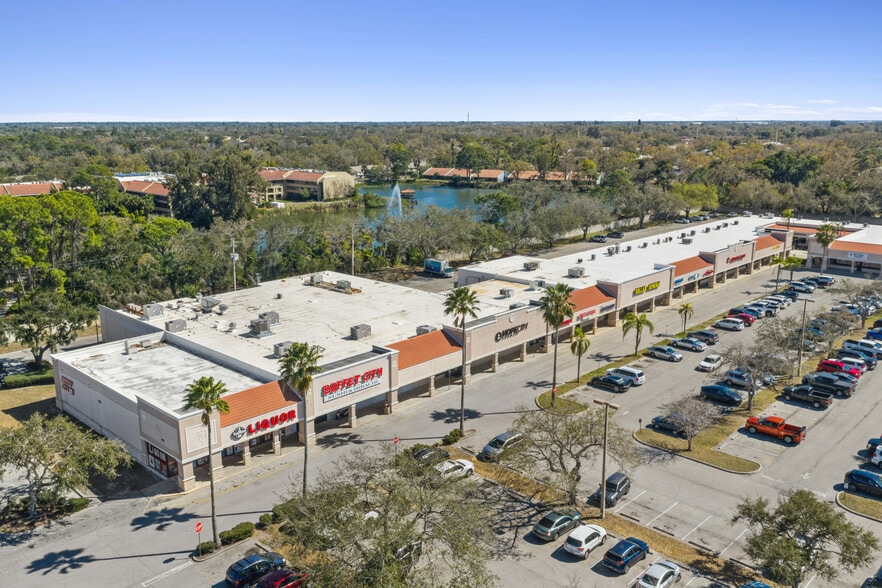 More Photos Of 4400 Bee Ridge Rd, Sarasota Unknown For Lease
