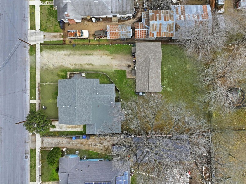 More Photos Of 214 E Huff Ave, San Antonio Apartments For Sale