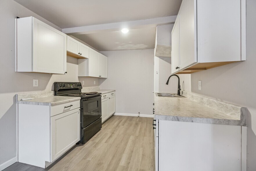 More Photos Of 740 Deans Row Ave, Norman Apartments For Sale
