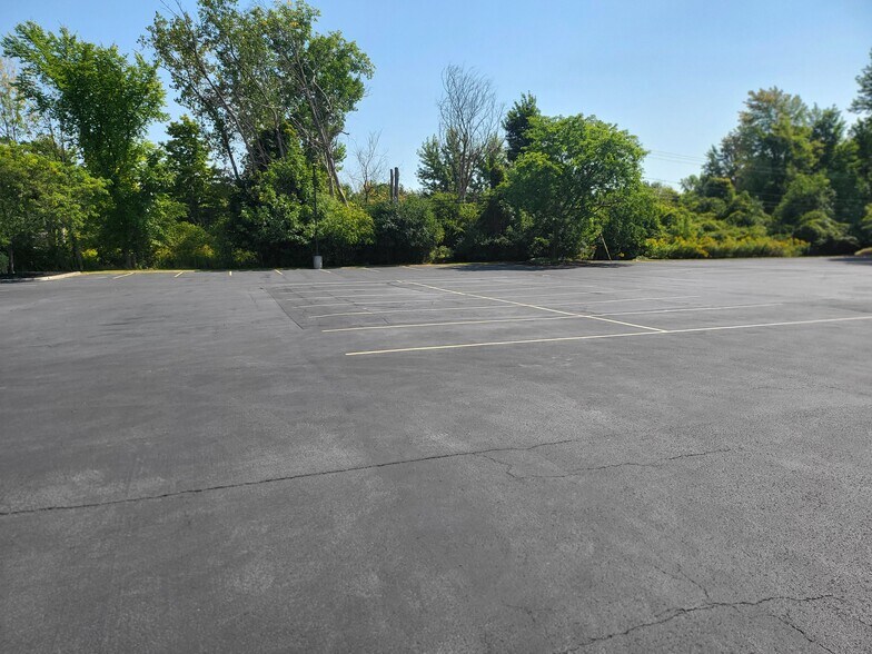 More Photos Of 2545 Niagara Falls Blvd, Buffalo Restaurant For Sale