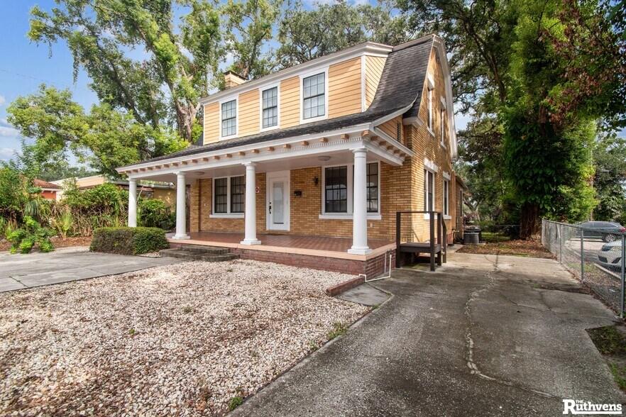 More Photos Of 114 Palmola St, Lakeland Office Residential For Lease