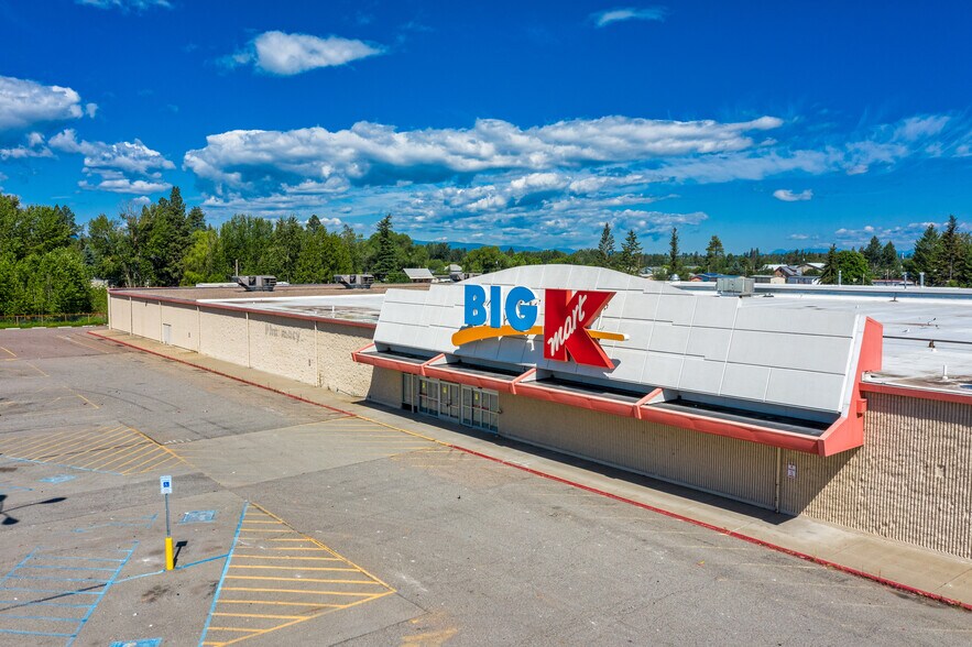 More Photos Of 2024 US Hwy 2 E, Kalispell Garden Center For Sale