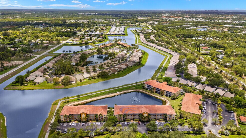 More Photos Of 10000-10030 Maddox Ln, Bonita Springs Apartments For Sale