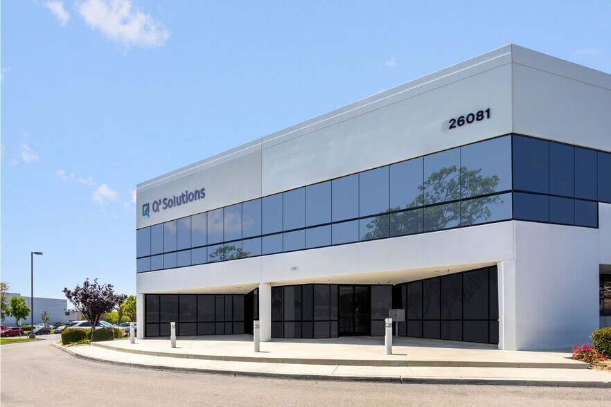 More Photos Of 26081 Avenue Hall, Valencia Industrial For Lease