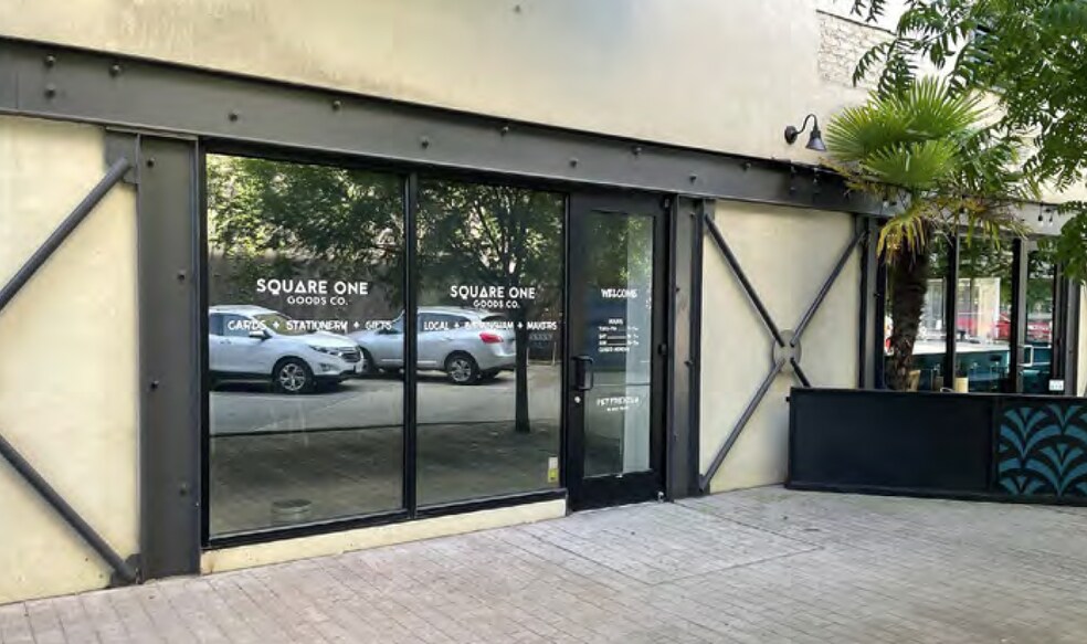 More Photos Of 2015 1st Ave N, Birmingham Apartments For Lease