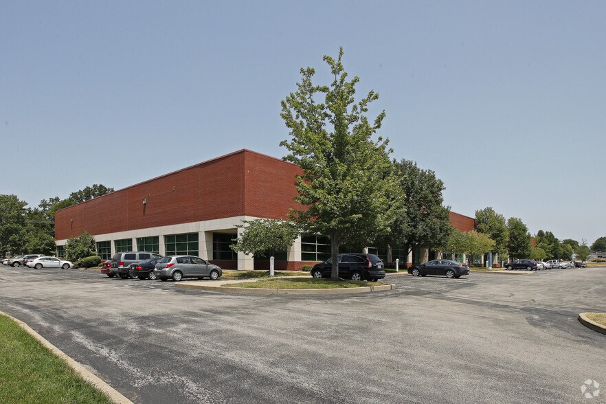Primary Photo Of 5-9 Sunnen Dr, Saint Louis Research And Development For Lease