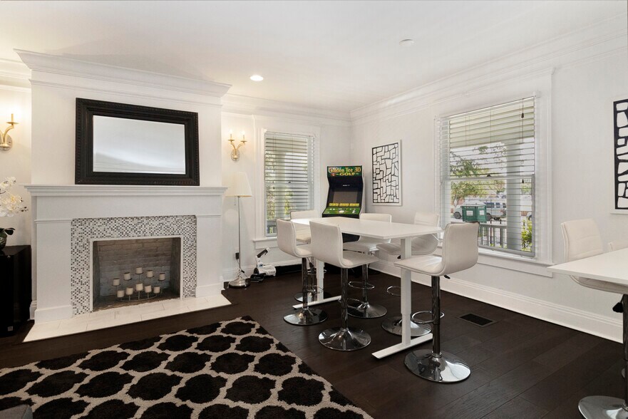 More Photos Of 326 S Hyde Park Ave, Tampa Office Residential For Sale