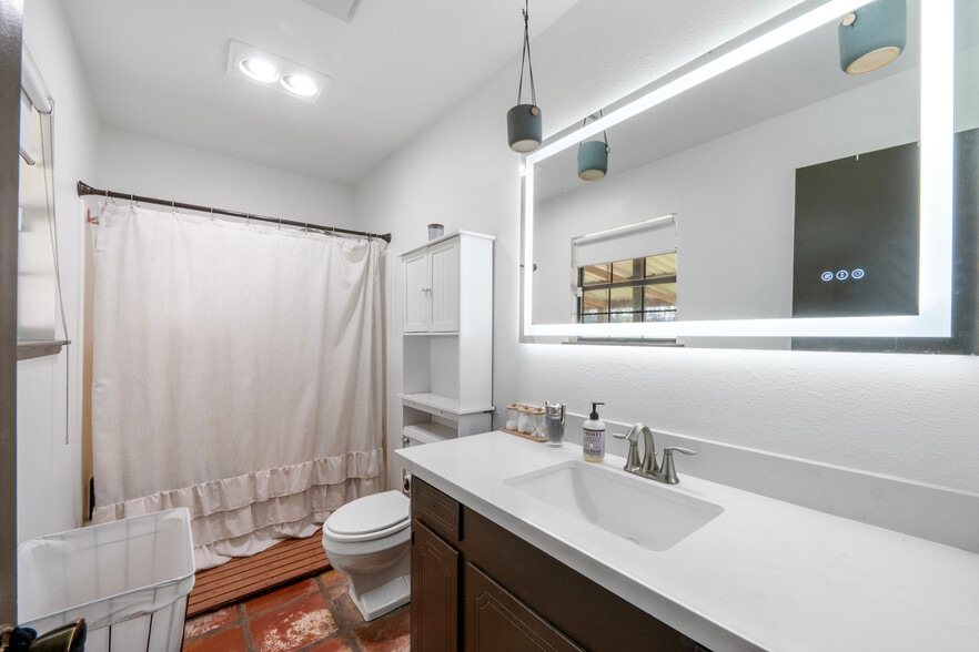 More Photos Of 246 County Road 385, Cleveland Land For Sale